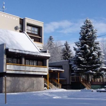 Hotel Ceska Farma Dolni Dvur ภายนอก รูปภาพ